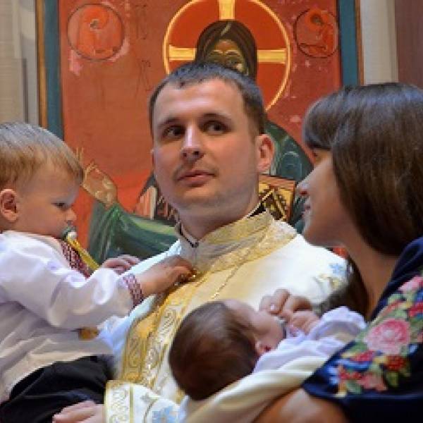 les prêtres mariés catholiques orientaux autorisés en Occident depuis juin 2014