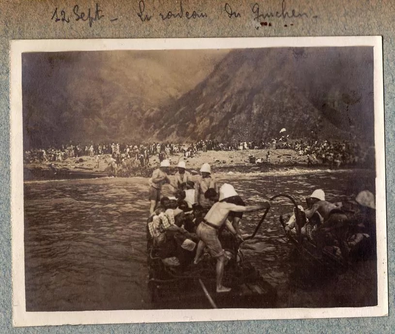 da9f6b920e20de84a16f6014d8d74aad8f43d9bd112aee9348cfe76e19cf38ce