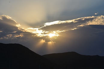 soleil dans nuage
